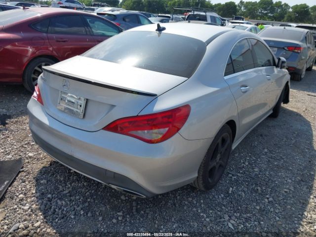 2018 MERCEDES-BENZ CLA 250 WDDSJ4EB4JN586221 Photo 3