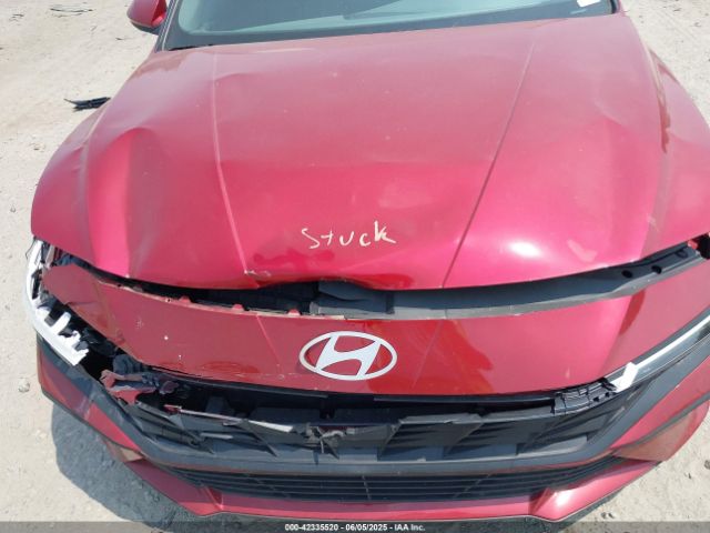 KMHLL4DG7RU844685 Hyundai ELANTRA SE