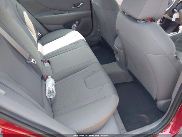 KMHLL4DG7RU844685 Hyundai ELANTRA SE