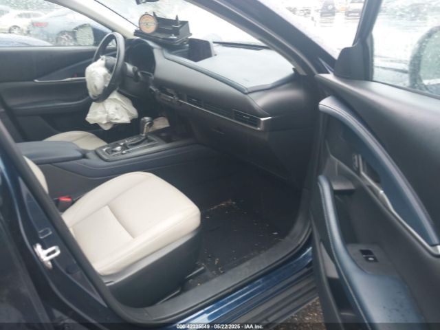 2020 MAZDA CX-30 3MVDMBCL0LM136331 Photo 4