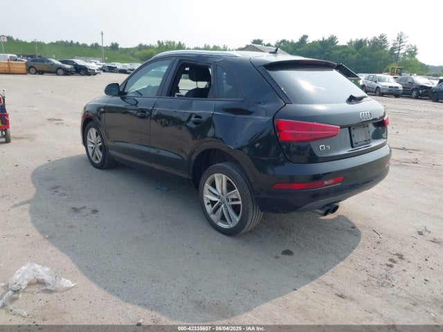 2018 AUDI Q3 WA1ECCFS3JR009080 Photo 2