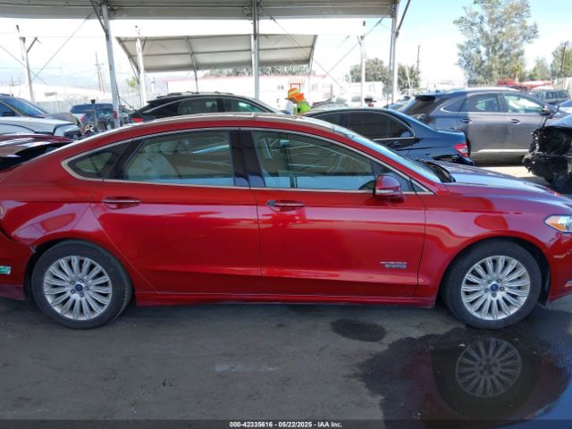3FA6P0SU1ER269711 Ford Fusion Energi Titanium