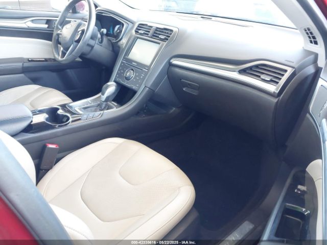 3FA6P0SU1ER269711 Ford Fusion Energi Titanium