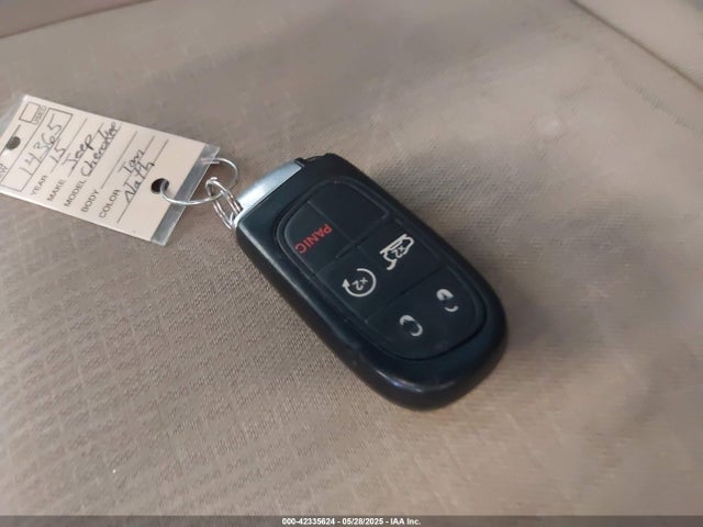 1C4PJMCS2FW709700 Jeep Cherokee