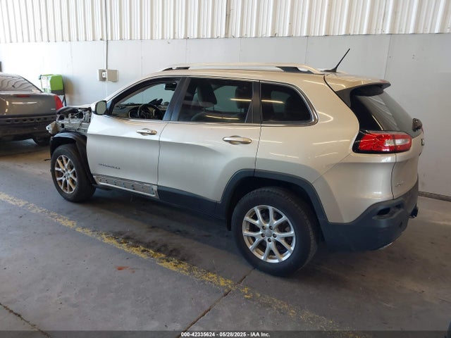 1C4PJMCS2FW709700 Jeep Cherokee