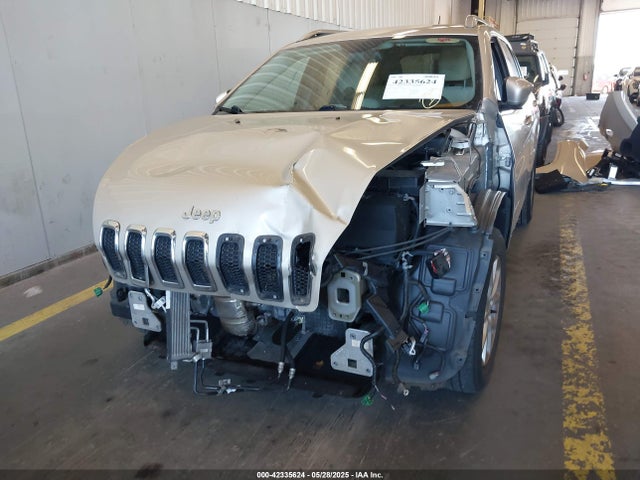 1C4PJMCS2FW709700 Jeep Cherokee