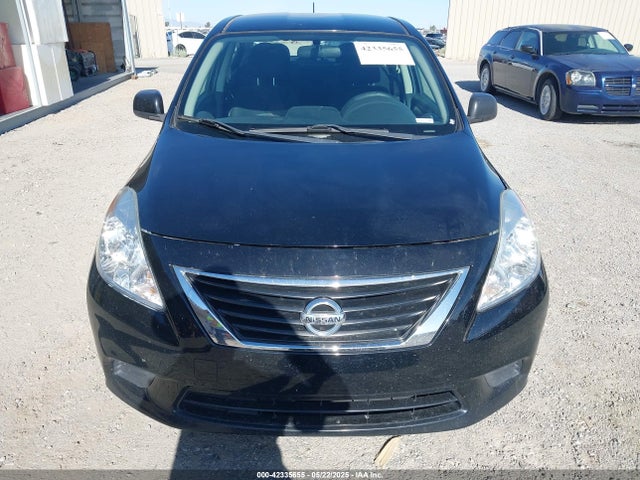 3N1CN7AP7EL825825 Nissan Versa 1.6 Sv