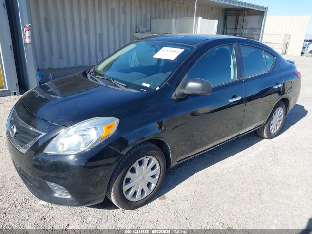 3N1CN7AP7EL825825 Nissan Versa 1.6 Sv