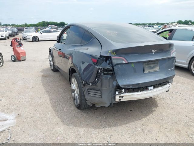 2023 TESLA MODEL Y 7SAYGDEE4PA030138 Photo 2