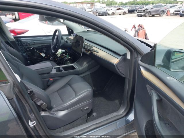 2023 TESLA MODEL Y 7SAYGDEE4PA030138 Photo 4