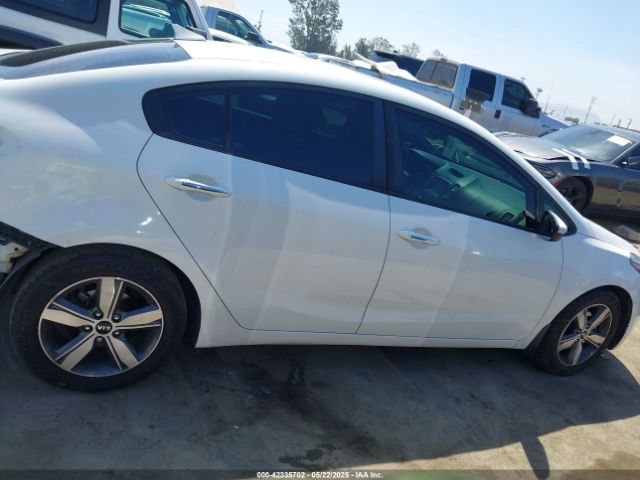 3KPFL4A78JE263205 KIA FORTE S