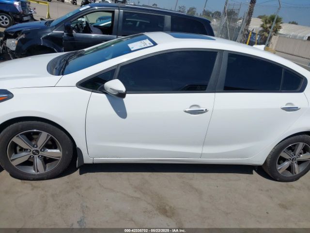 3KPFL4A78JE263205 KIA FORTE S