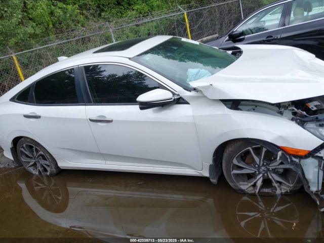 19XFC1F91LE210390 Honda Civic Touring
