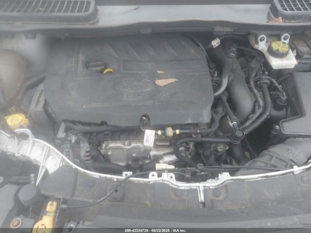 1FMCU9GD8HUB87051 Ford ESCAPE SE