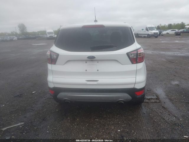 1FMCU9GD8HUB87051 Ford ESCAPE SE