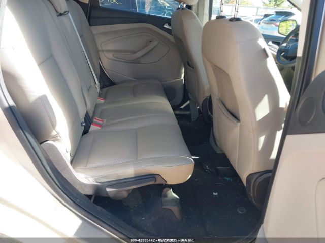 1FMCU9GD8HUC55087 Ford ESCAPE SE