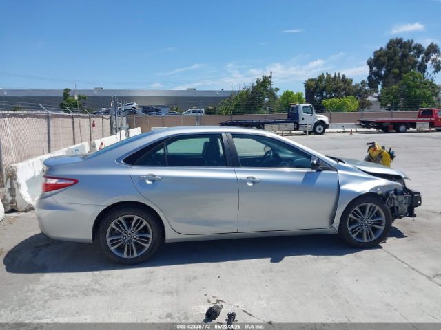 4T1BF1FK2GU202374 Toyota CAMRY SE