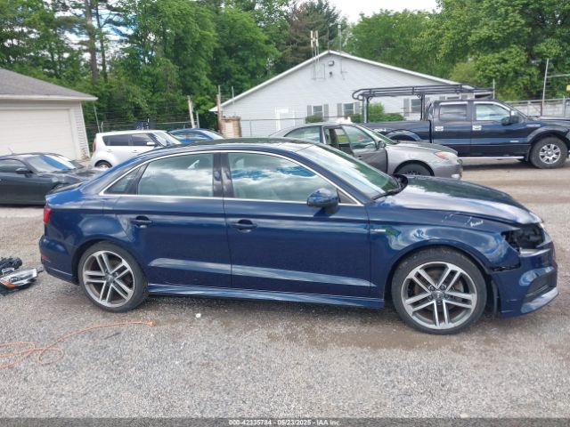 WAUJ8GFF3J1033889 Audi A3 2.0t Premium/2.0t Tech Premium