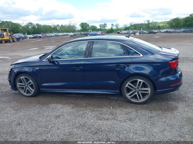 WAUJ8GFF3J1033889 Audi A3 2.0t Premium/2.0t Tech Premium