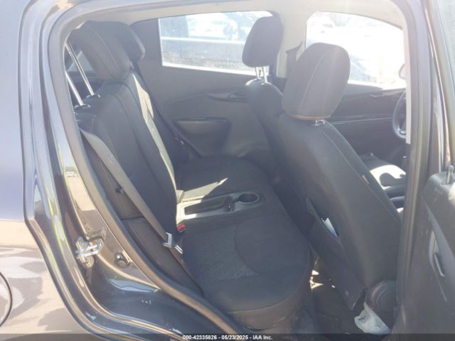 KL8CD6SA6NC010556 Chevrolet Spark Fwd 1lt Automatic
