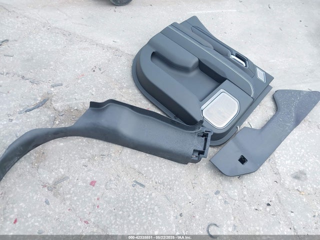 3GTUUFEL7RG290547 GMC Sierra 1500 4wd  Short Box At4x