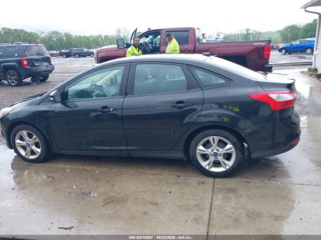 1FADP3F2XEL125199 Ford FOCUS SE