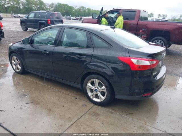 1FADP3F2XEL125199 Ford FOCUS SE