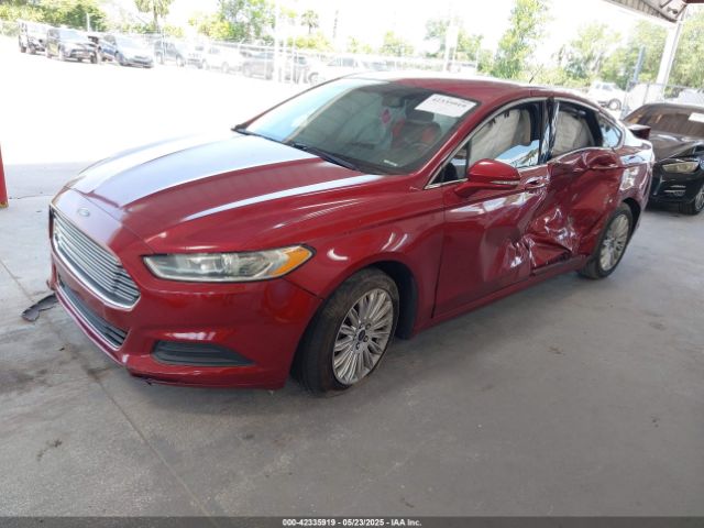 3FA6P0HD4HR114257 Ford FUSION SE