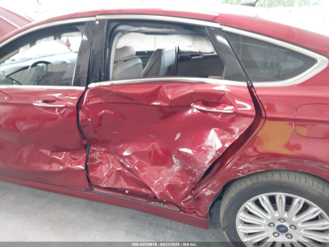 3FA6P0HD4HR114257 Ford FUSION SE