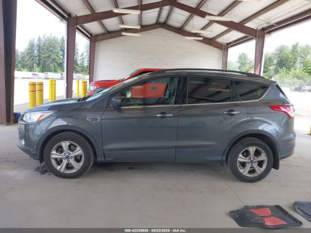 1FMCU0G98GUB83667 Ford ESCAPE SE