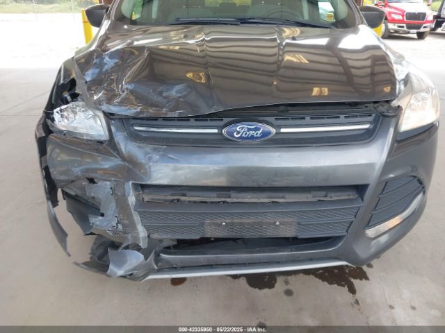 1FMCU0G98GUB83667 Ford ESCAPE SE