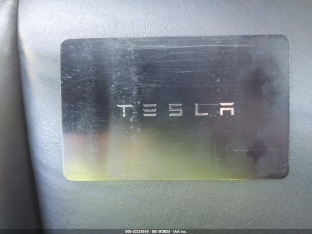 5YJ3E1EBXKF407245 Tesla 2019