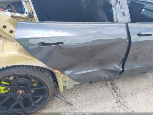 5YJ3E1EBXKF407245 Tesla 2019