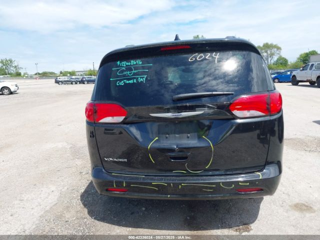 2C4RC1DG1LR271123 Chrysler Voyager Lxi