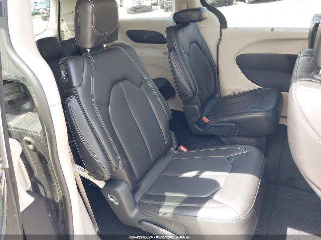 2C4RC1DG1LR271123 Chrysler Voyager Lxi