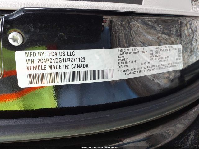 2C4RC1DG1LR271123 Chrysler Voyager Lxi