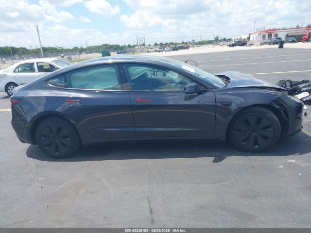 5YJ3E1EB8RF797501 Tesla 2024