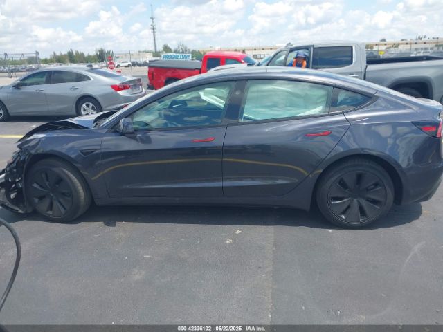 5YJ3E1EB8RF797501 Tesla 2024