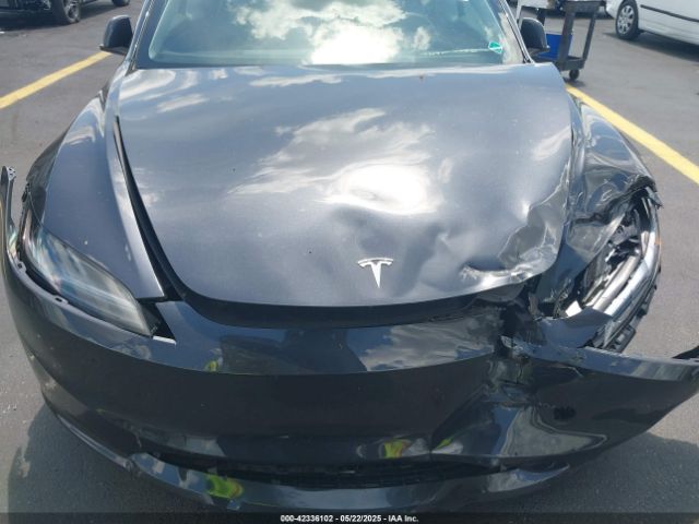5YJ3E1EB8RF797501 Tesla 2024