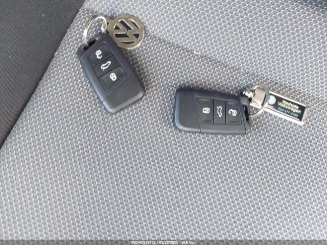3VVMX7B20PM363301 Volkswagen tsi