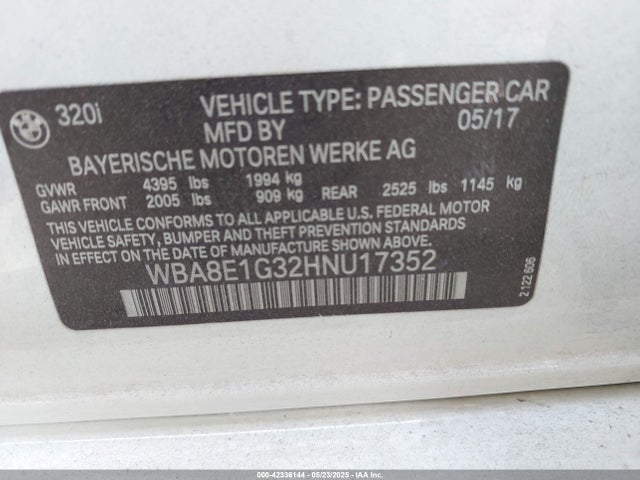 WBA8E1G32HNU17352 BMW 2017