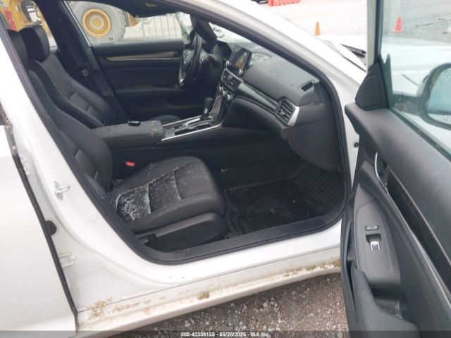 2022 HONDA ACCORD 1HGCV1F31NA119443 Photo 4