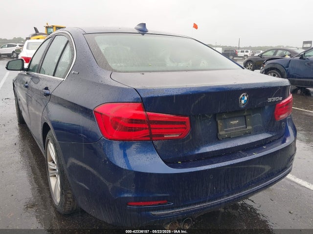 BMW 330e 2018 WBA8E1C50JA167694 Image 3
