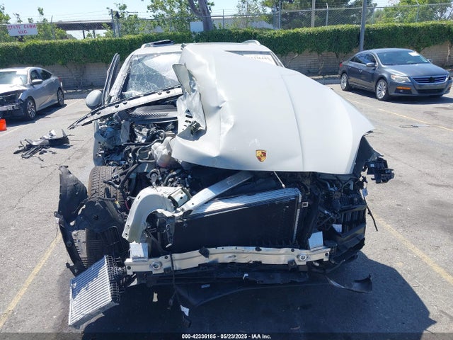 WP1AL2AYXRDA35628 Porsche 2024