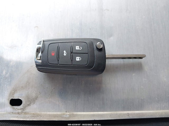 1G1PA5SH2E7231629 Chevrolet luw