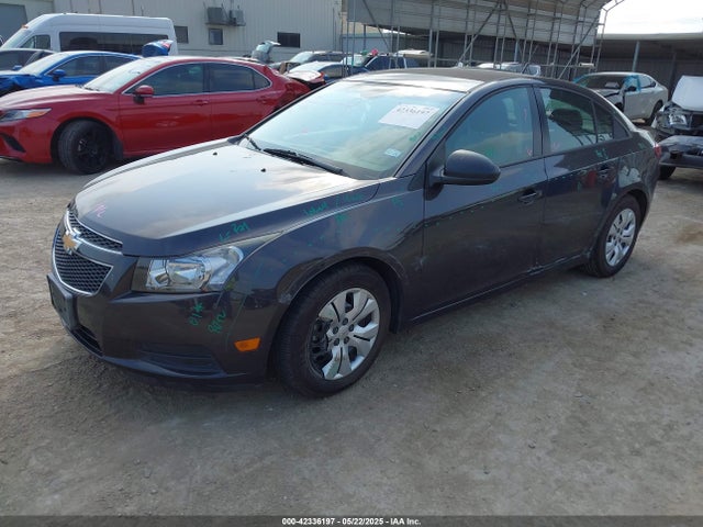1G1PA5SH2E7231629 Chevrolet luw
