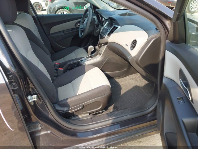 1G1PA5SH2E7231629 Chevrolet luw