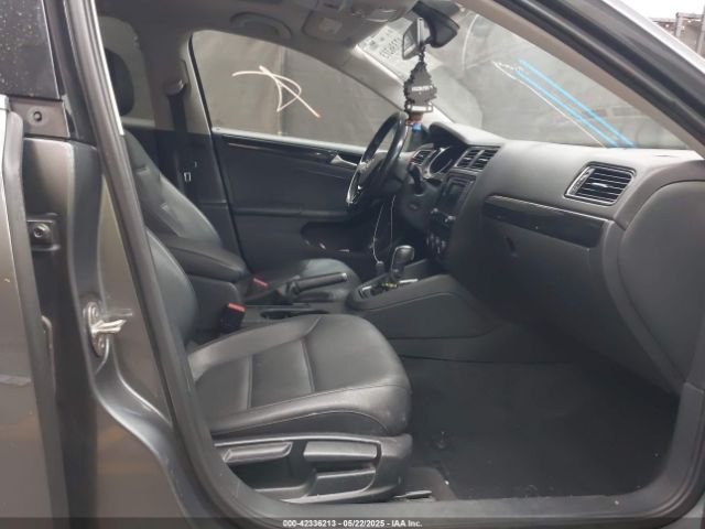 3VWL17AJ7HM372936 Volkswagen 1.8 tsi