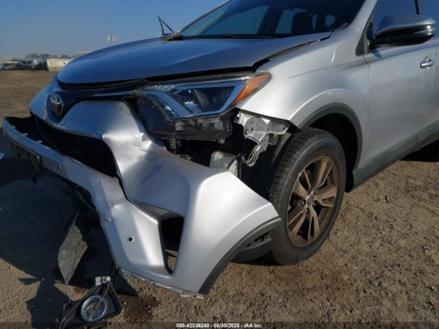 JTMWFREV4JD113719 Toyota Rav4 Adventure/xle