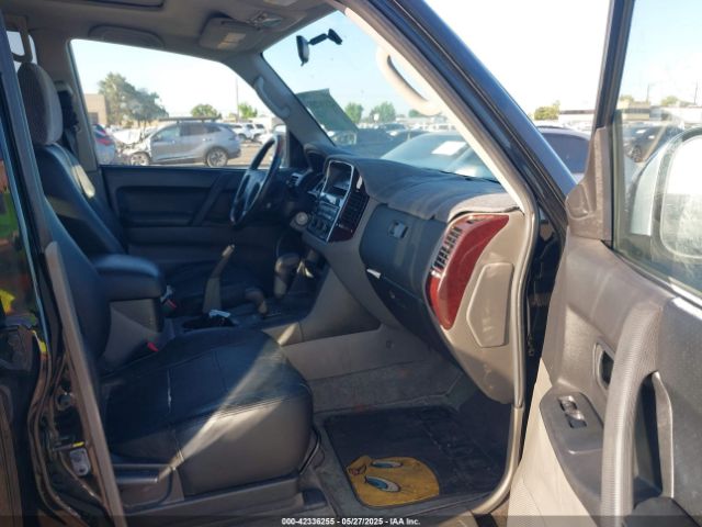 2001 MITSUBISHI MONTERO JA4MW51R61J034539 Photo 4